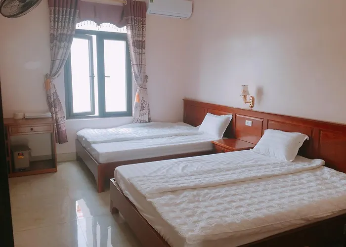 Hạ Long HOTEL *