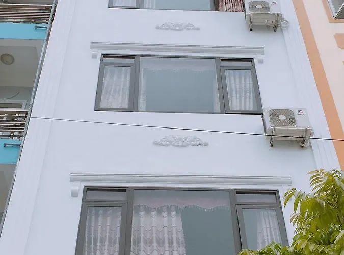 Khách sạn Hạ Long HOTEL *